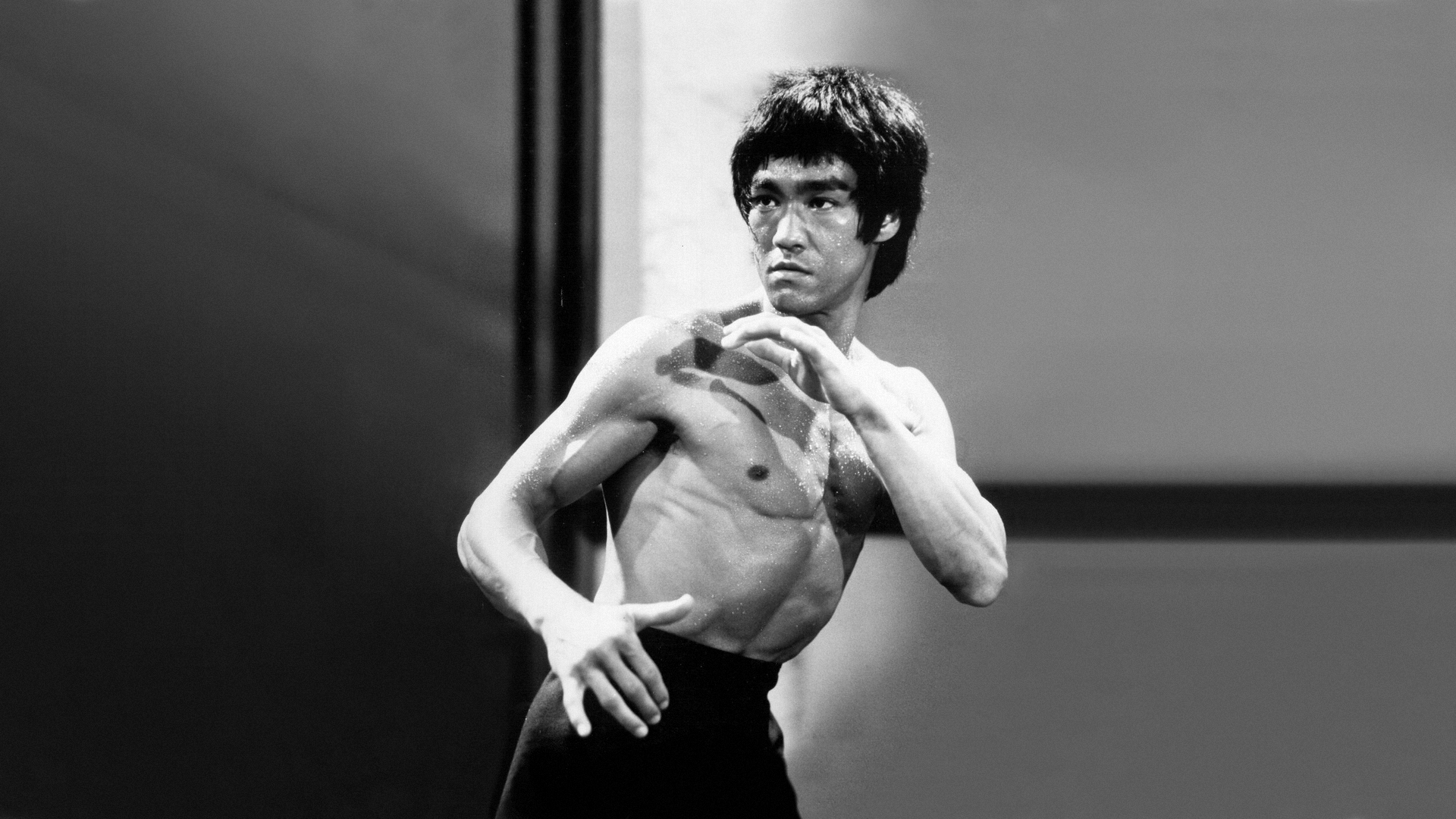 Bruce Lee black and white wallpaper